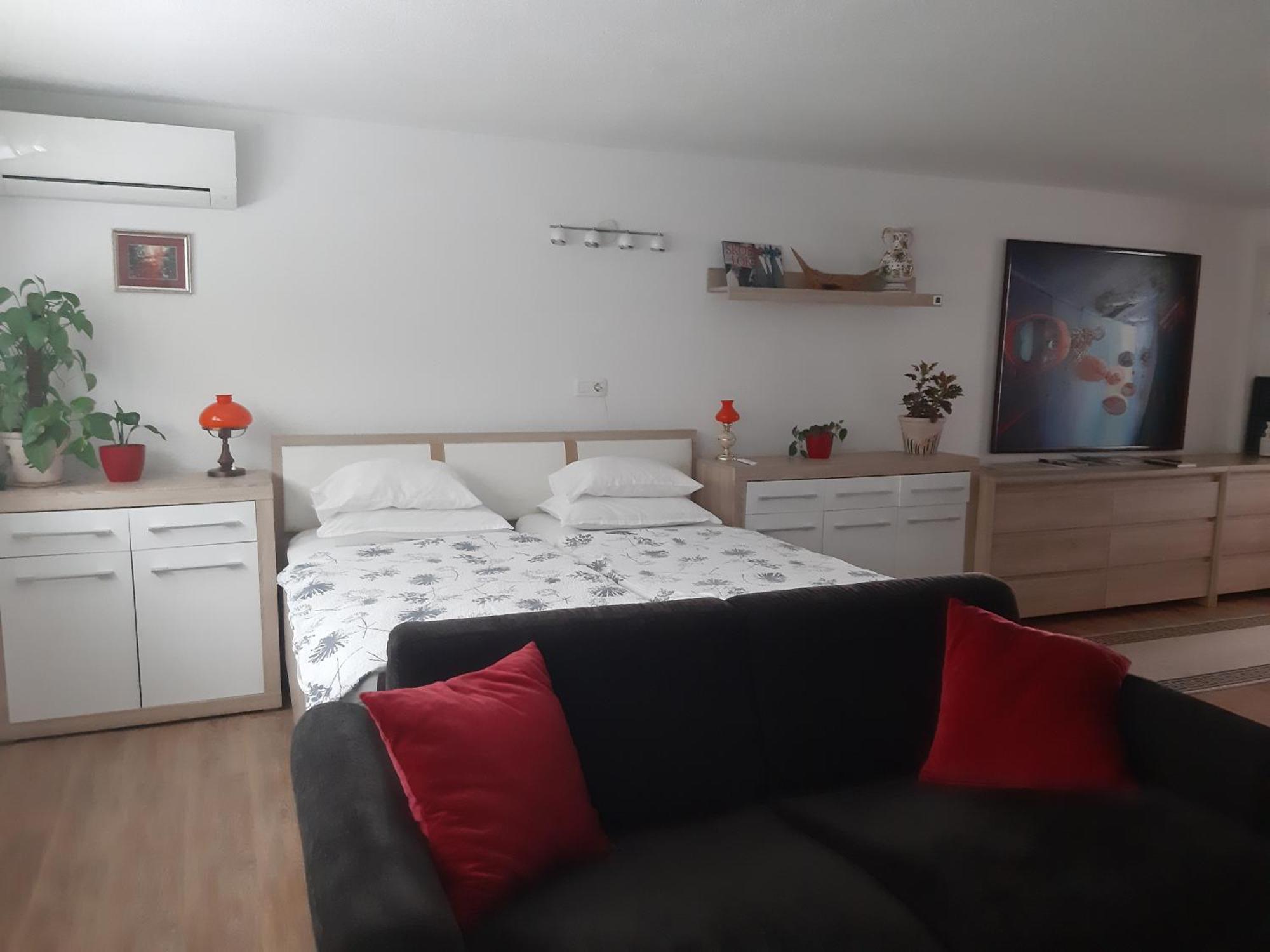 Berglez * Skofja Loka